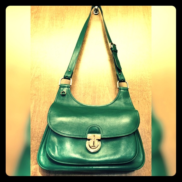 Tory Burch Handbags - Tory Burch James Saddle Bag Crossbody Green Gold